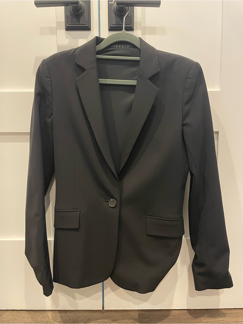 Theory Black Single-Button Notch Lapel Blazer